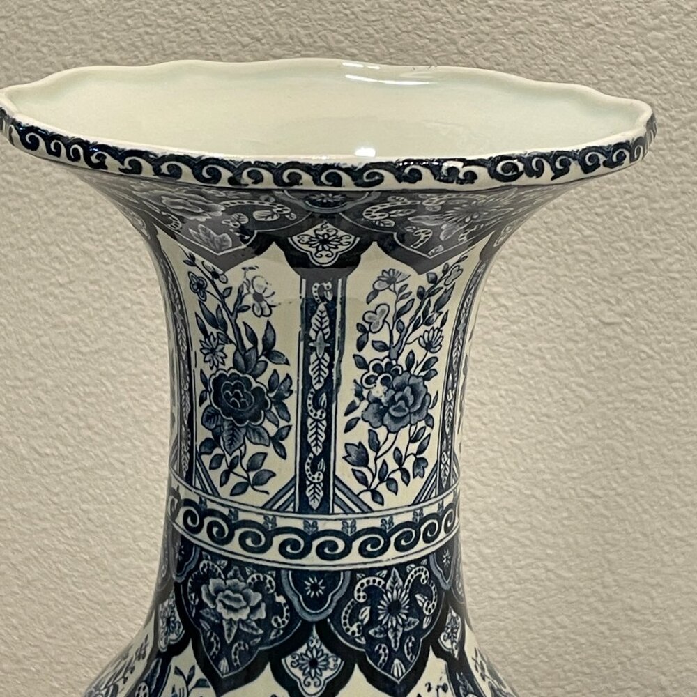 BOCH for ROYAL SPHINX DELFTS Genuine Vintage Porcelain Vase, Floral Blue & White - Picture 3 of 9